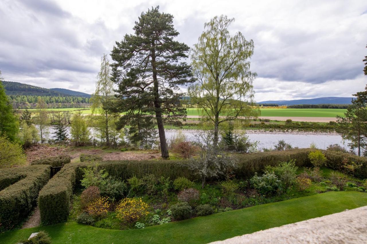 Lys-Na-Greyne Country House Aboyne Bagian luar foto